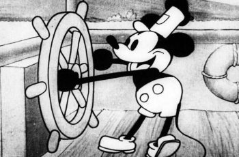 Mickey Mouse cumple 93 años desde su creación