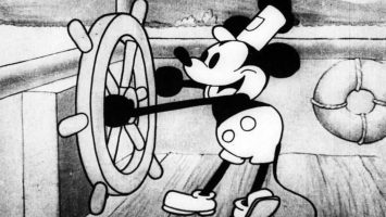 Mickey Mouse cumple 93 años desde su creación